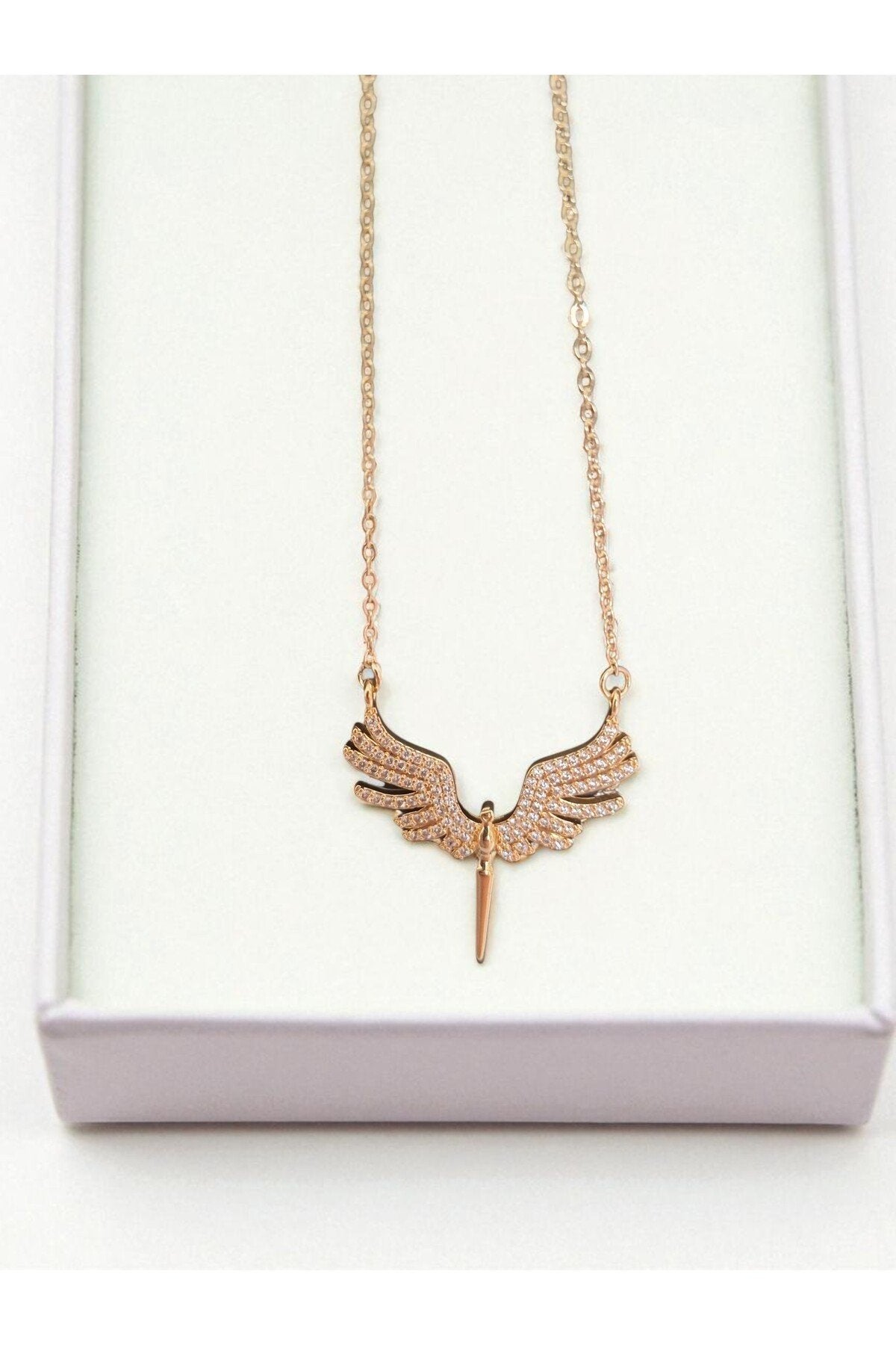 Parlak Zirkon Taşlı Altın Kaplama Anka Kuşu Çelik Kolye – Zarif ve Anlamlı Tasarım