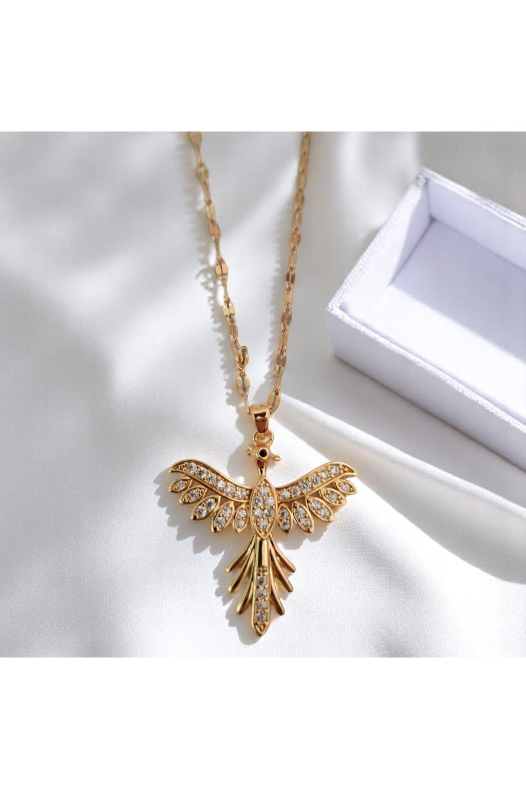 Altın Kaplama Kararmaz Çelik Anka Kuşu Kolye – Gücün, Işıltının ve Sonsuzluğun Simgesi