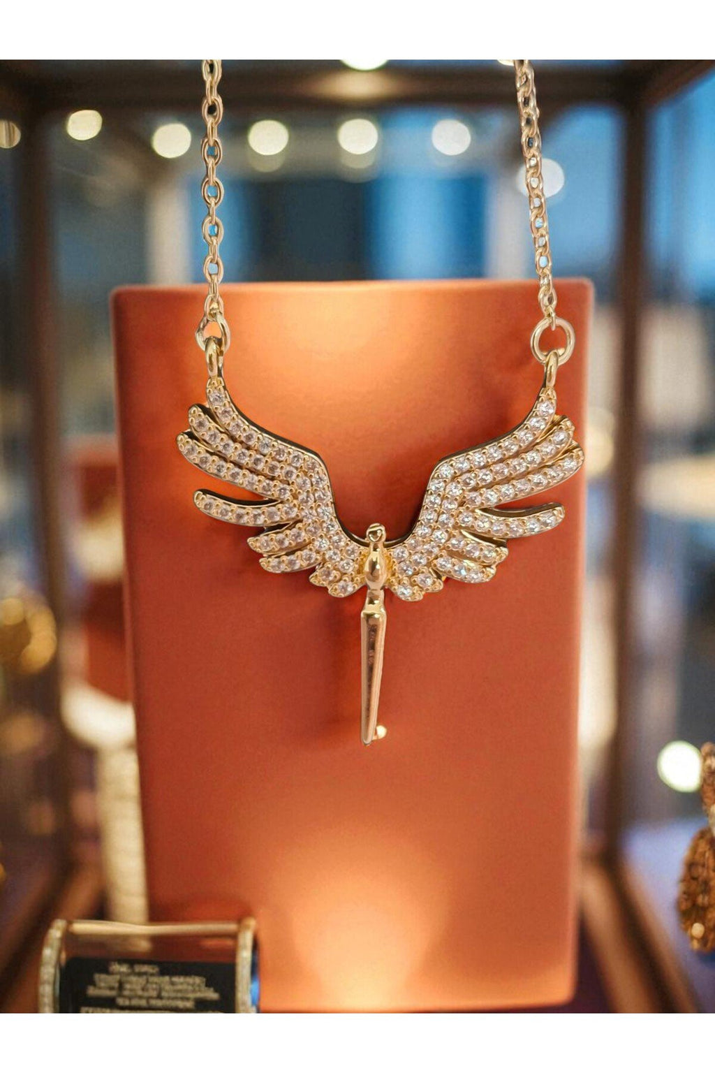 Parlak Zirkon Taşlı Altın Kaplama Anka Kuşu Çelik Kolye – Zarif ve Anlamlı Tasarım
