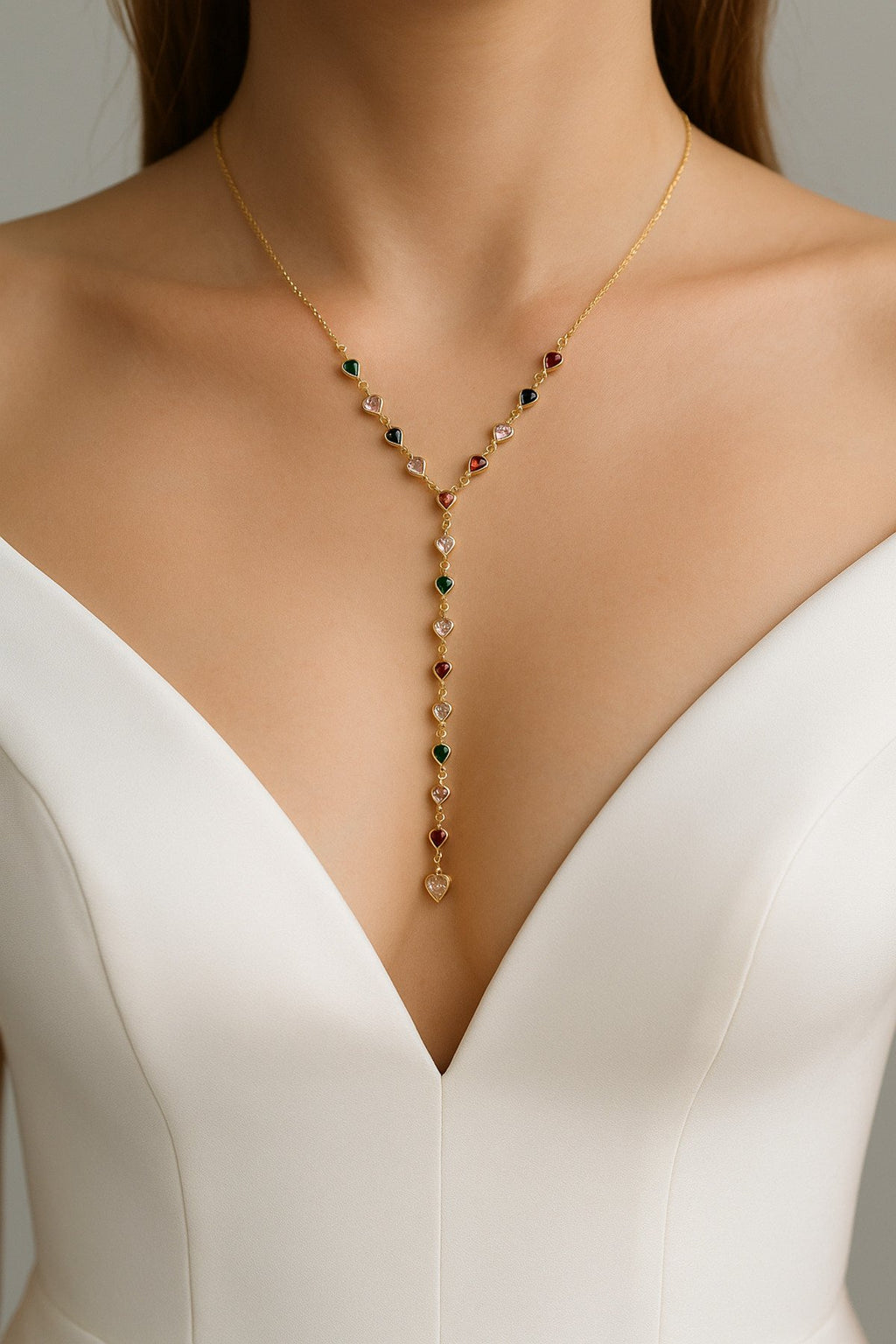 Renkli Taşlı Kalp Motifli Paslanmaz Çelik Y Kolye – Minimal & Şık