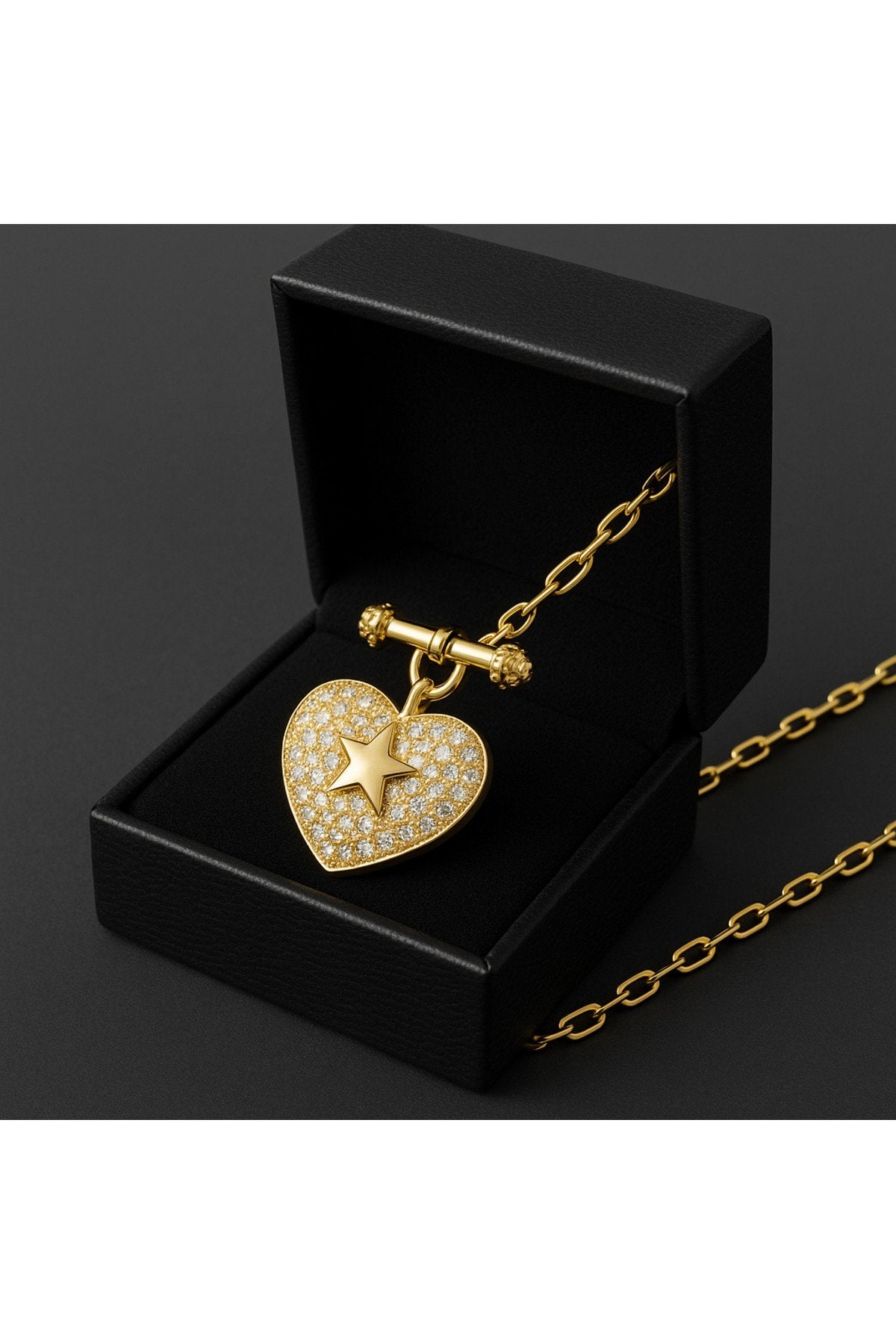 Altın Kaplama Yıldız Motifli Taşlı Kalp Figürlü Kadın Çelik Kolye