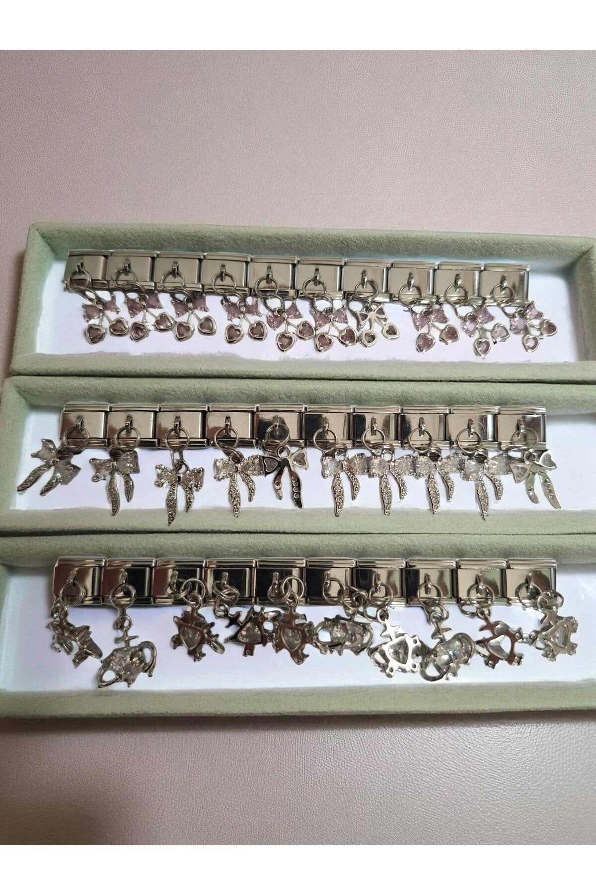 Paslanmaz Çelik İtalyan Charm Bileklik – Zarif, Dayanıklı , 3 Adet Rastgele Charm