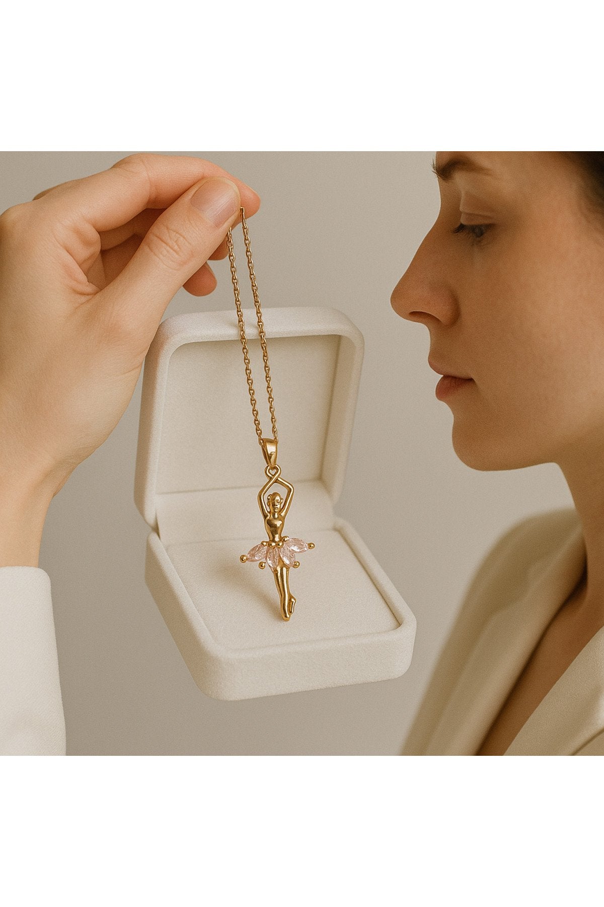 Altın Kaplama Kararmaz Çelik Balerin Kolye – Pembe Taşlı Model